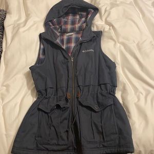 Navy blue Columbia vest